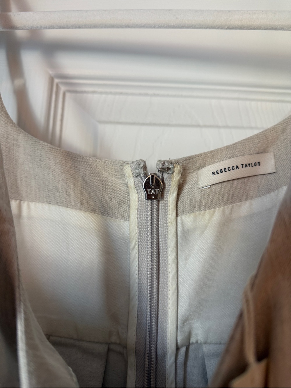 Rebecca Taylor Linen Romper - Picture 5 of 7